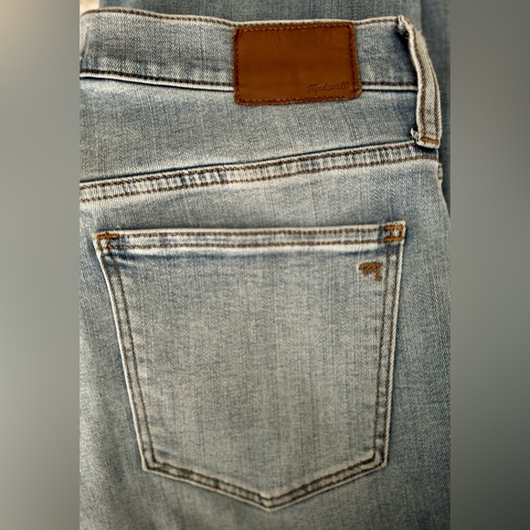 Madewell Cali Demi-Boot Cut Jeans / Light Wash / Size 29 - Picture 4 of 4